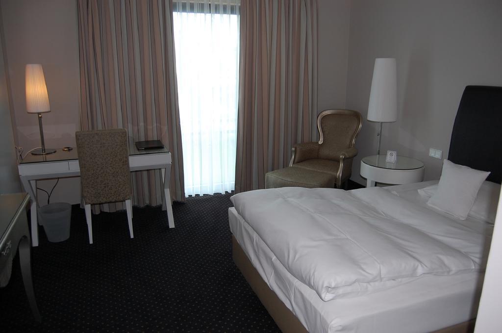 Hotel & Restaurant Schoenau Peine Eksteriør billede